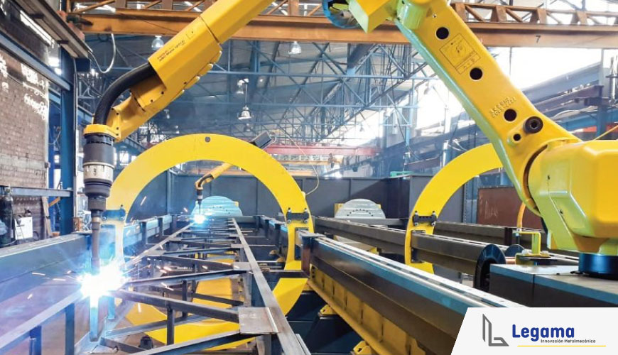 maquina de soldadura mecanizada de Legama en Peru soldando una estructura metalica